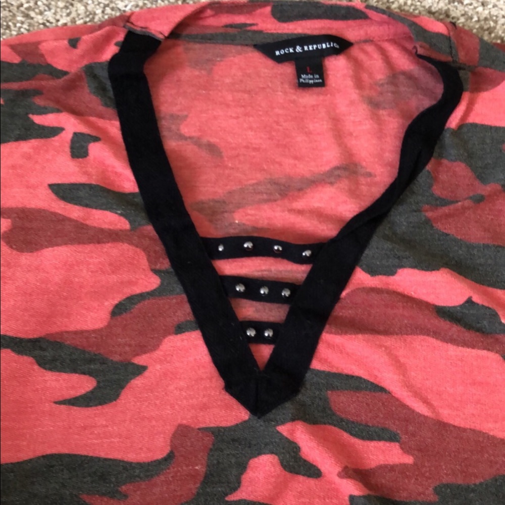 Woman’s Shirt